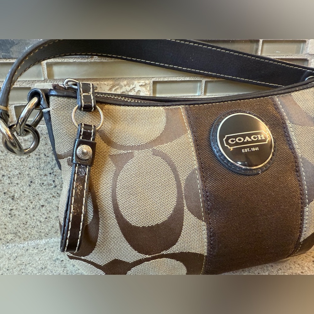 VTG Coach Brown/Tan Signature C Jacquard Shoulder Bag Purse - Picture 5 of 15